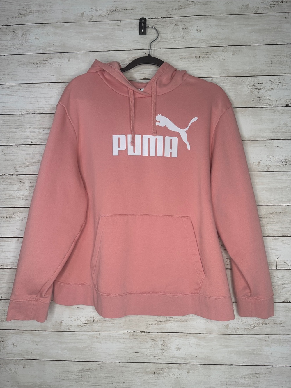 Puma Women's Essentials Logo Fleece Pullover Hoodie with White Logo pink size 1X